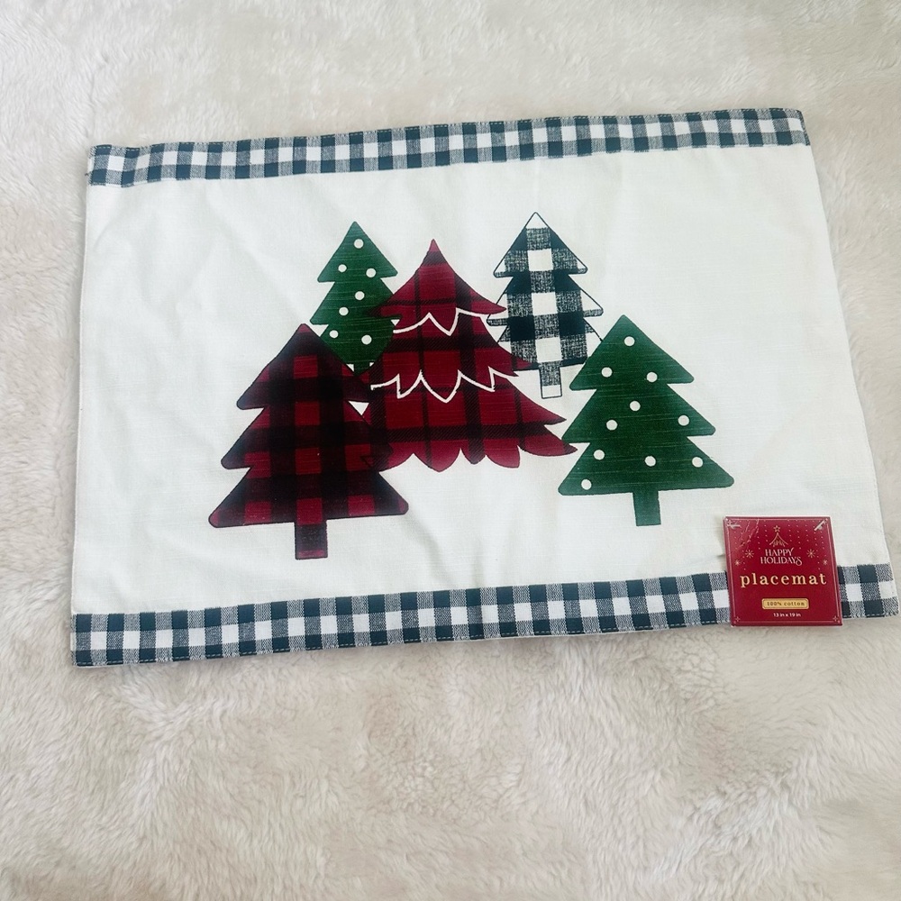 Happy Holiday Placemat Set of 2 - Picture 6 of 8